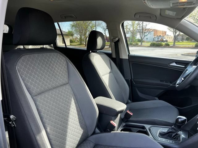 Used 2020 Volkswagen Tiguan S FWD image 23