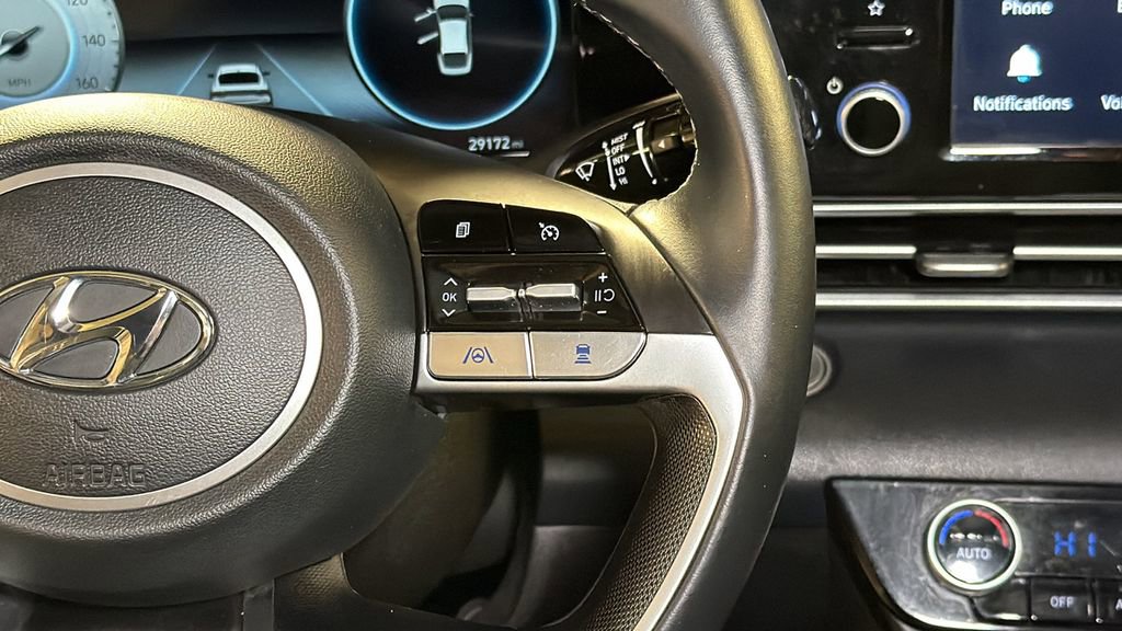 Used 2021 Hyundai Elantra SEL w/ Convenience Package image 18