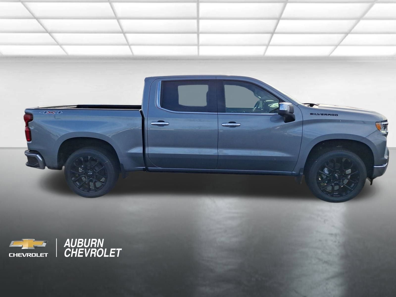 New 2026 Chevrolet Silverado 1500 LTZ w/ LTZ Premium Package AWD/4WD image 2