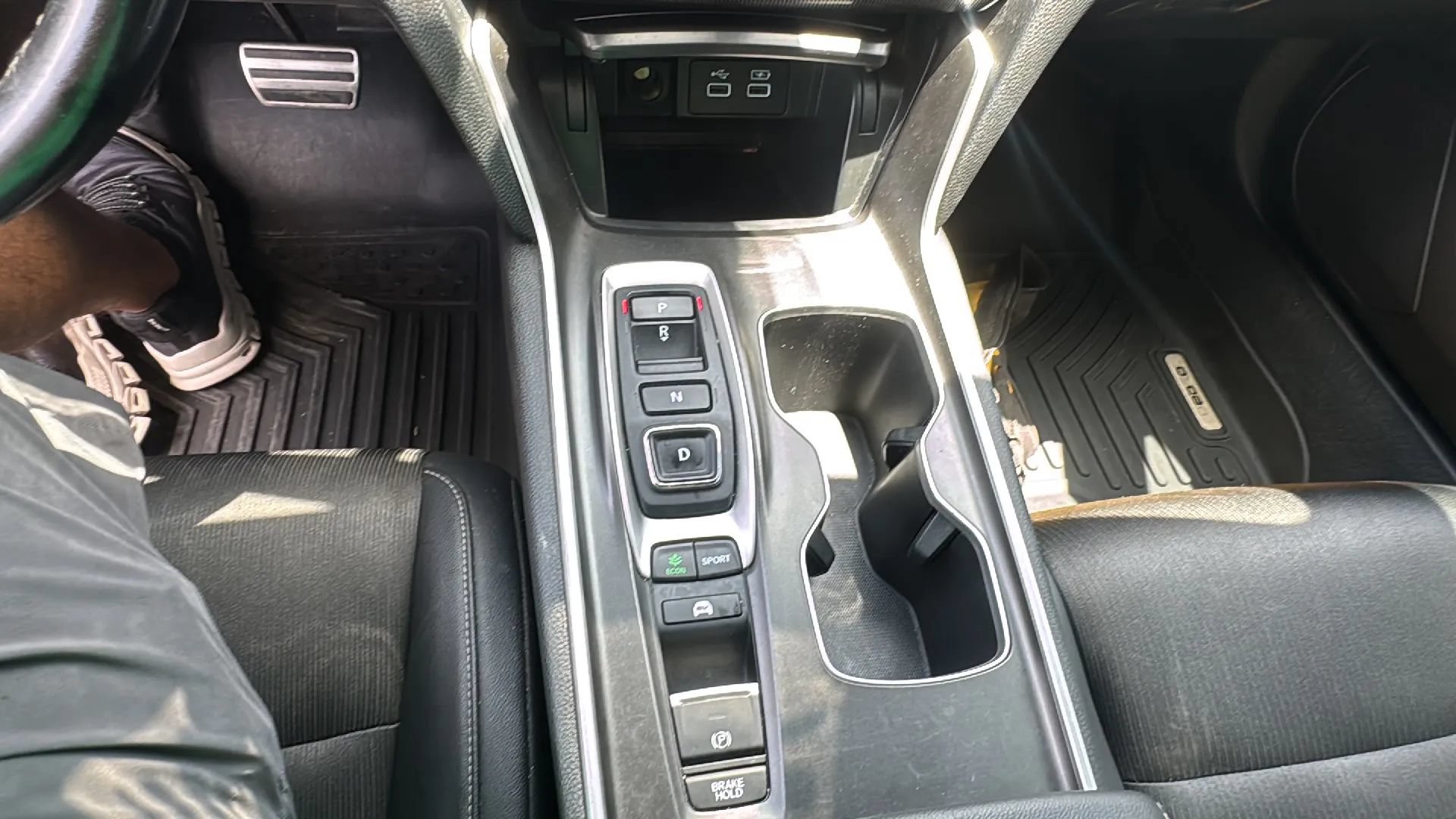Used 2022 Honda Accord Sport image 18