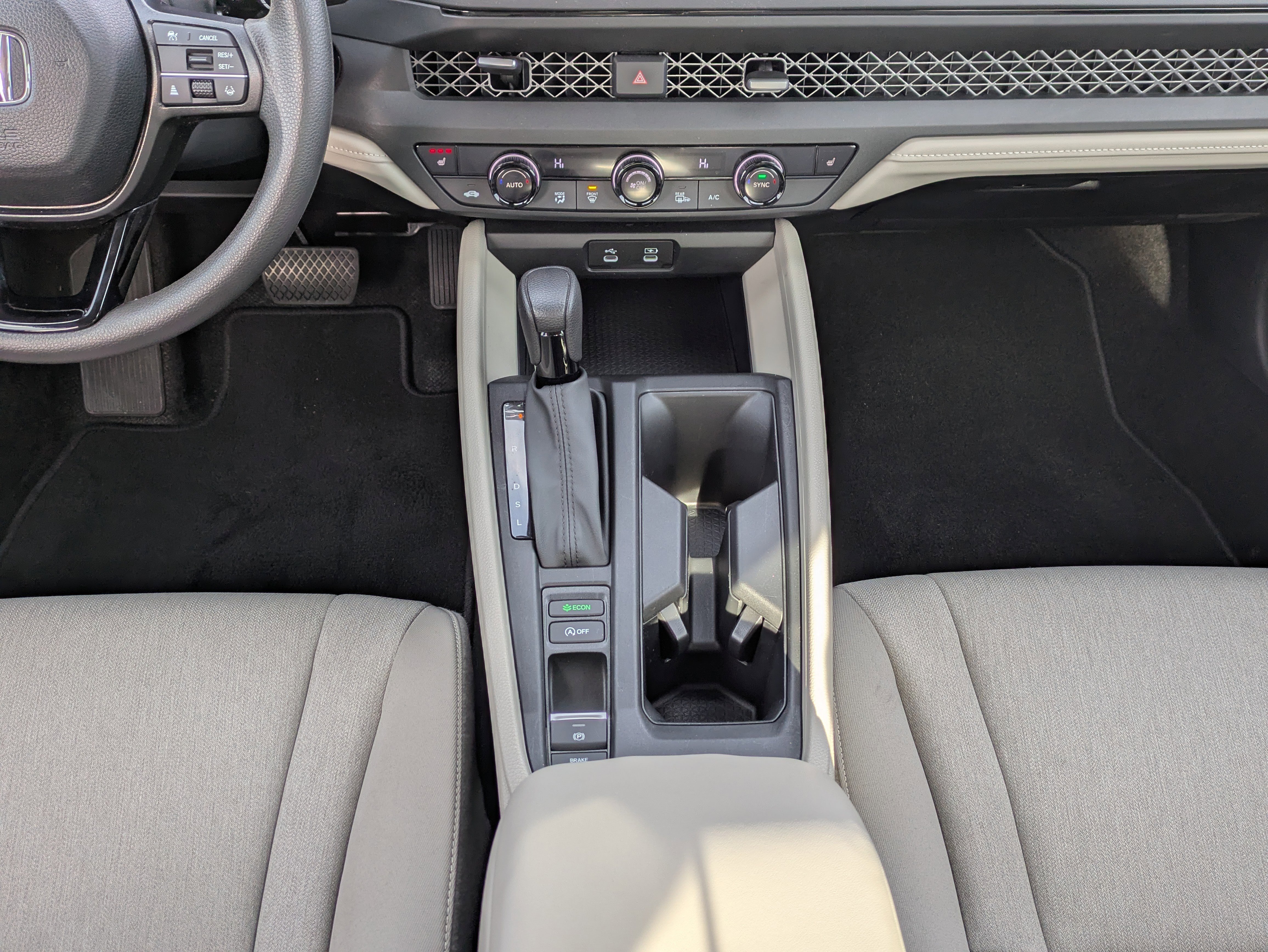 Certified 2024 Honda Accord EX image 33