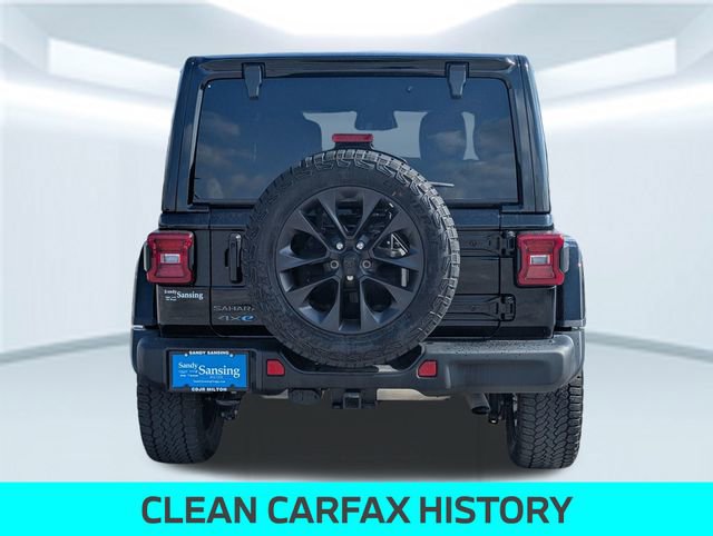 Used 2025 Jeep Wrangler Unlimited Sahara image 4