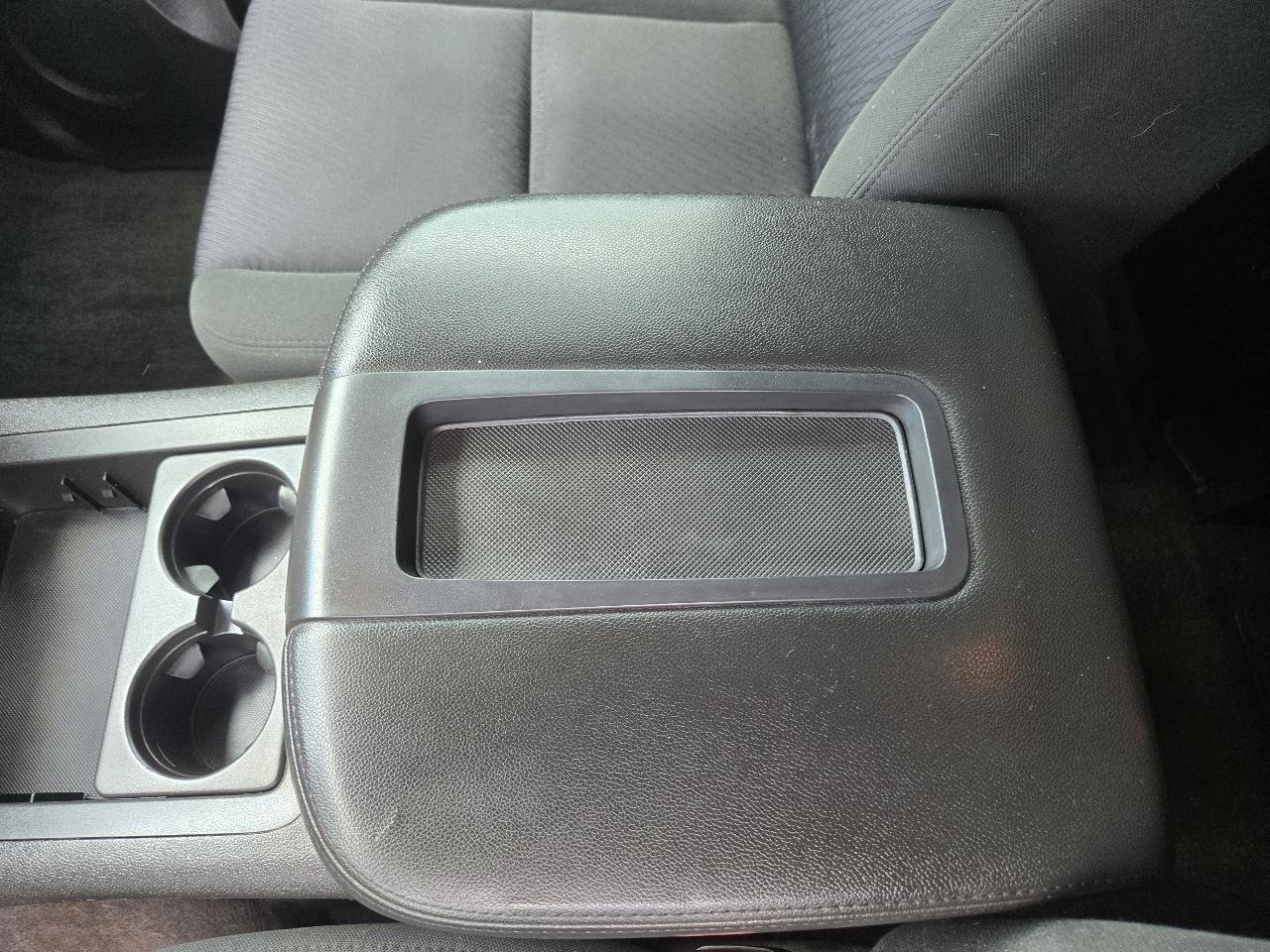 Used 2014 Chevrolet Tahoe LS RWD image 13