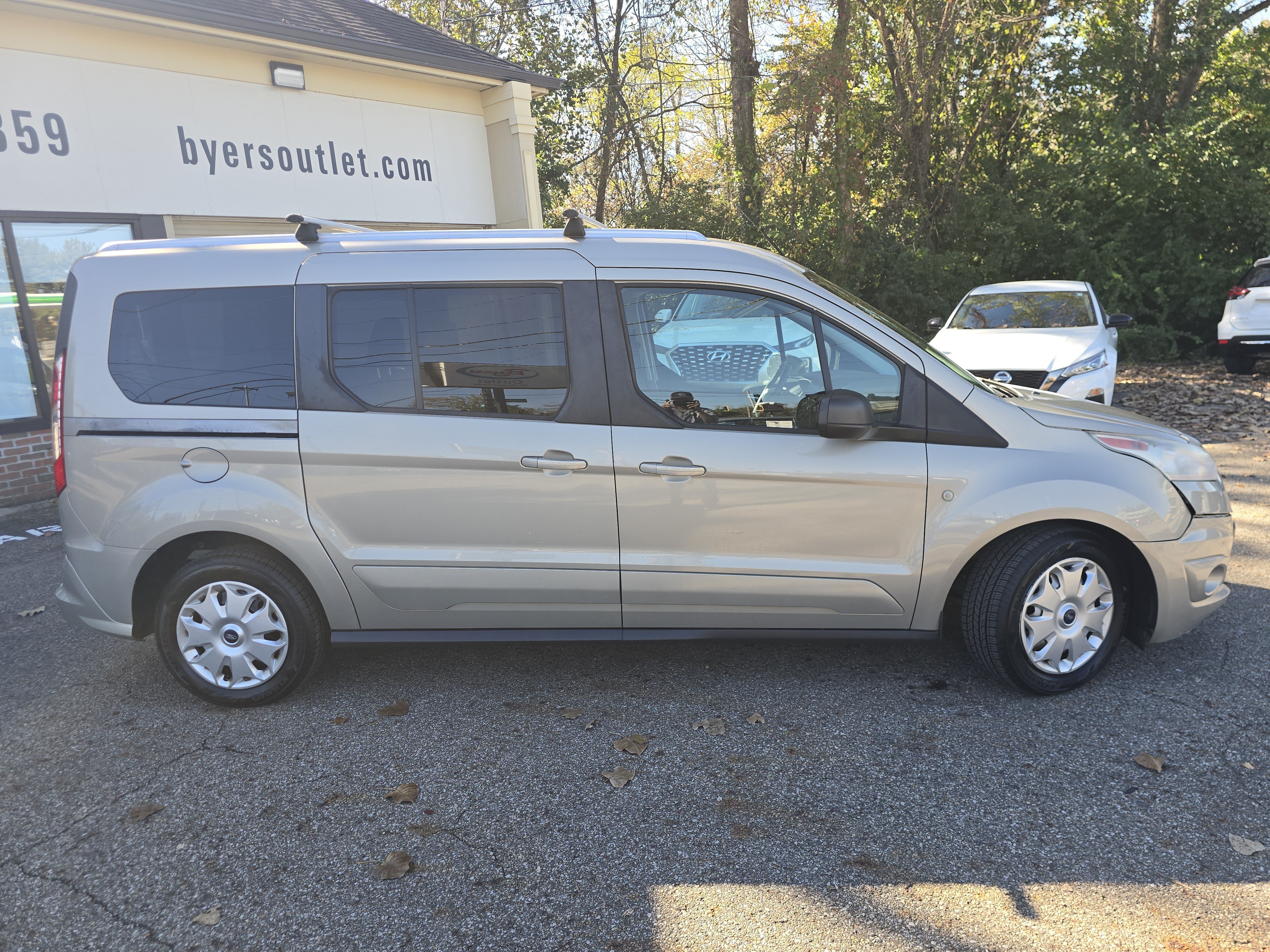 Used 2014 Ford Transit Connect XLT FWD image 8
