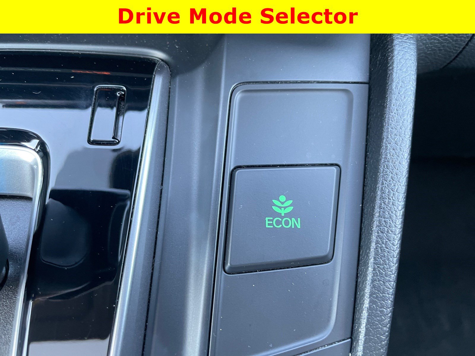 Used 2017 Honda CR-V Touring image 31