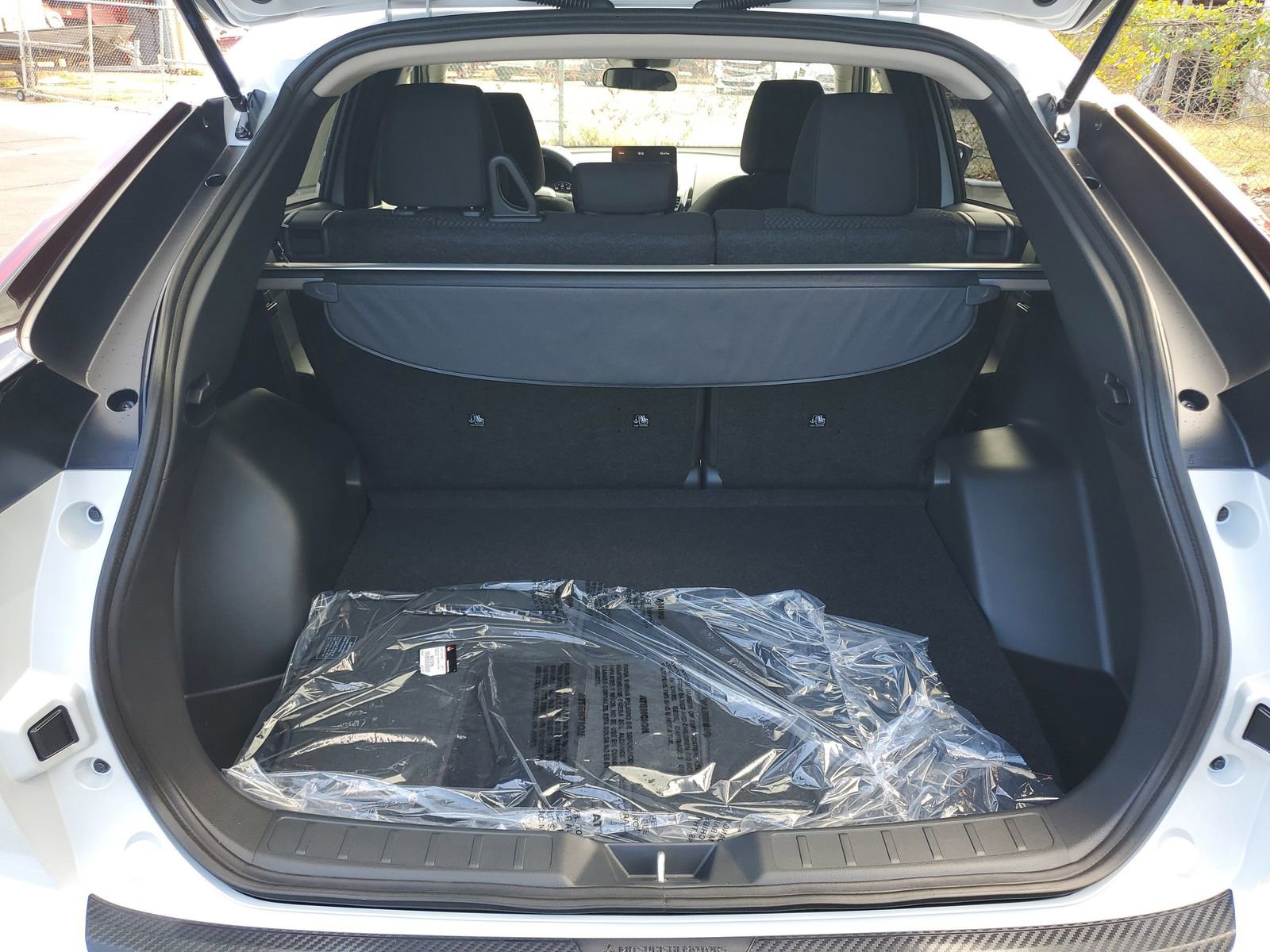 New 2026 Mitsubishi Eclipse Cross LE AWD/4WD image 28