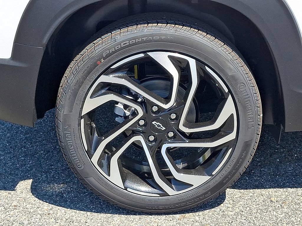 New 2026 Chevrolet TrailBlazer RS w/ Convenience Package FWD image 5
