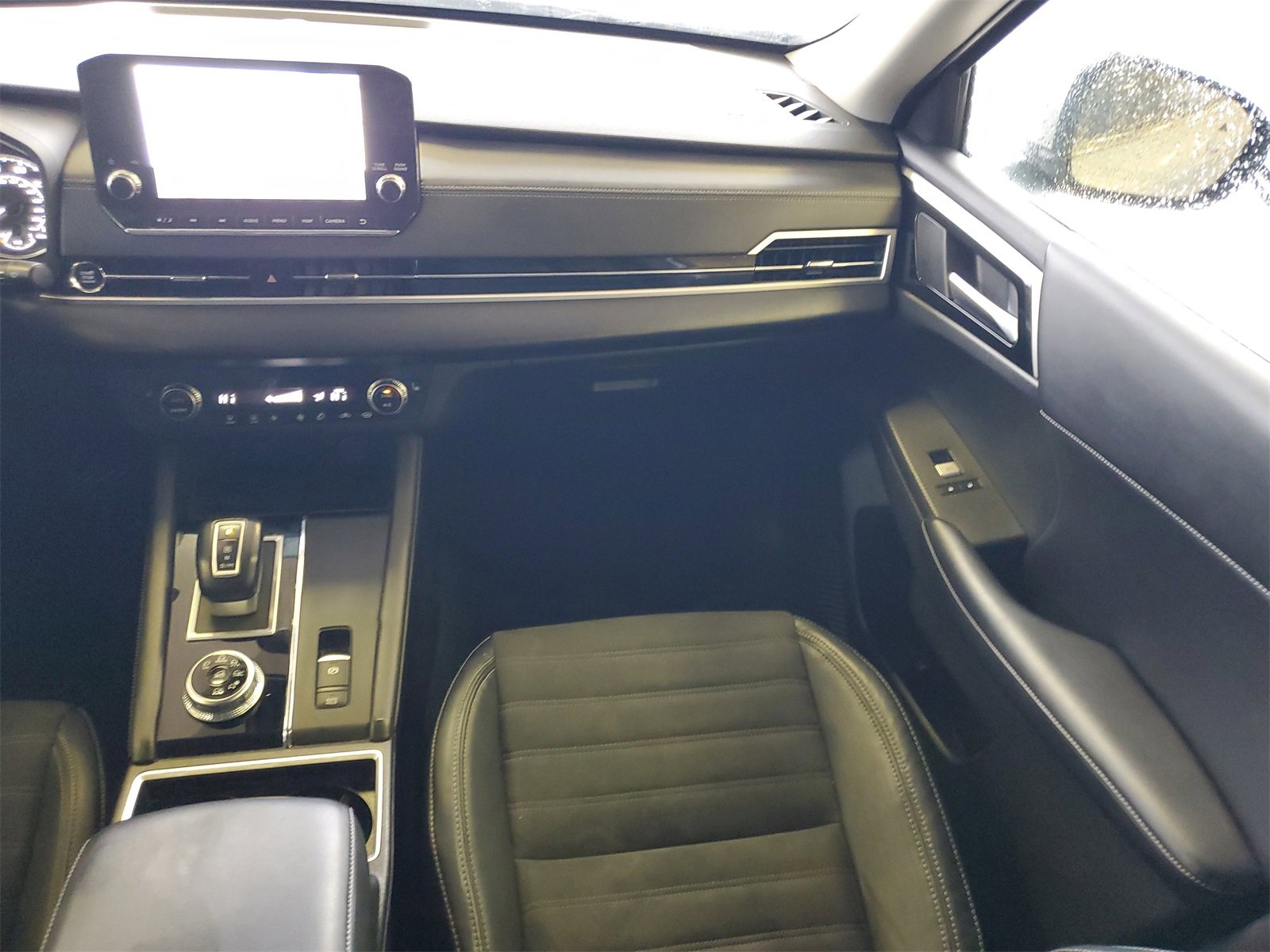 Used 2023 Mitsubishi Outlander SE image 26