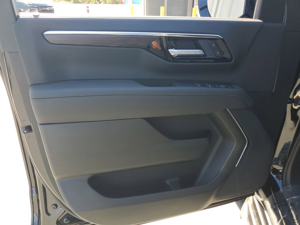 New 2026 Chevrolet Tahoe LS image 20