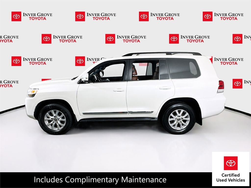 Certified 2020 Toyota Land Cruiser image 11