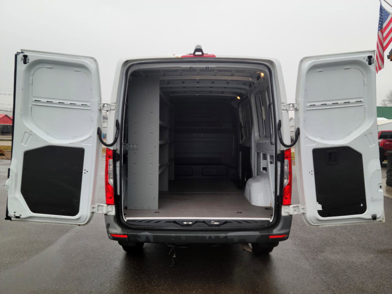 Used 2022 Mercedes-Benz Sprinter 1500 image 14