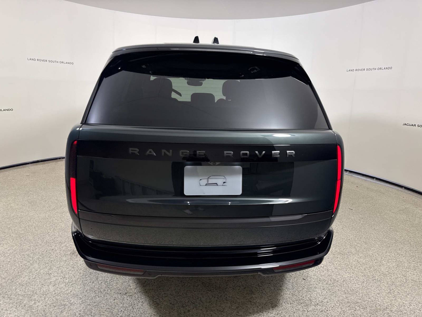 New 2026 Land Rover Range Rover SE AWD/4WD image 4