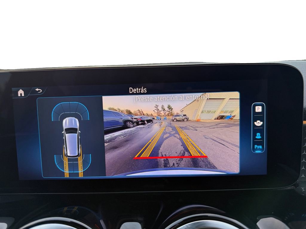 Used 2024 Mercedes-Benz GLB 250 image 15