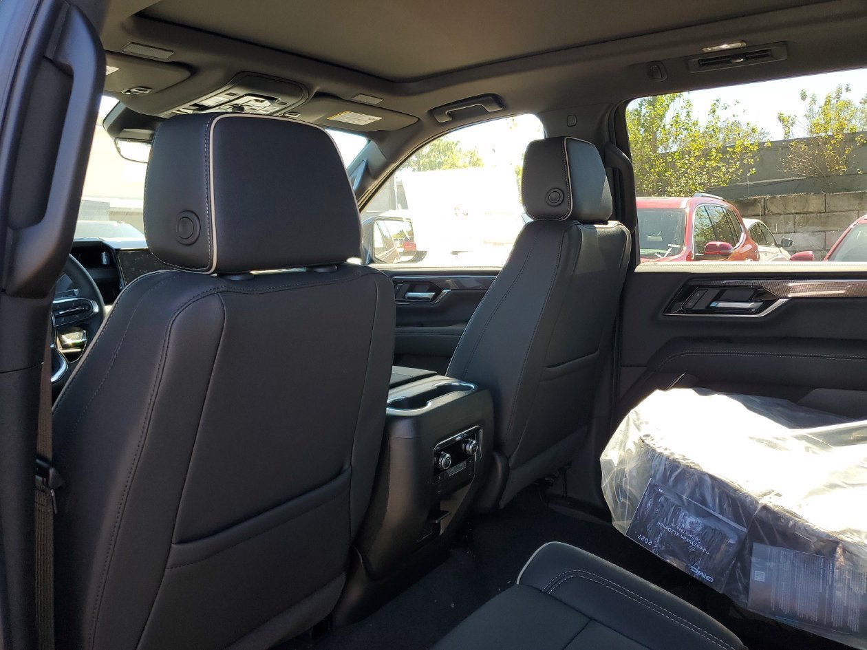 New 2027 GMC Yukon XL Elevation w/ Elevation Preferred Package RWD image 10