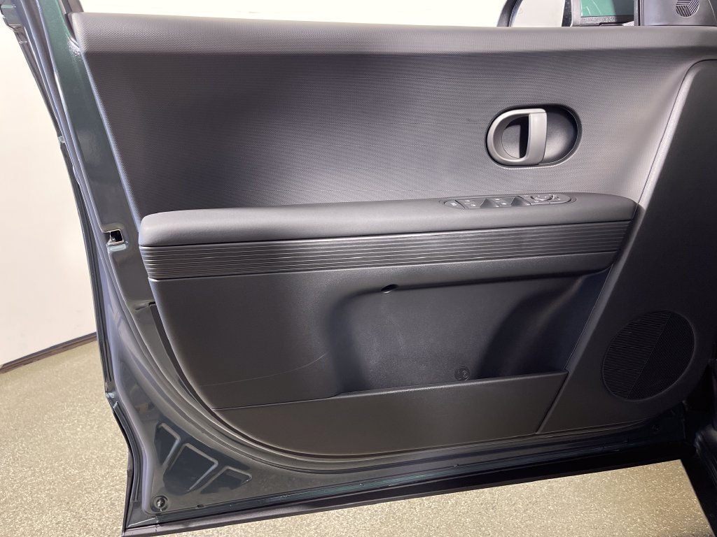New 2027 Hyundai Ioniq 5 SEL RWD image 19