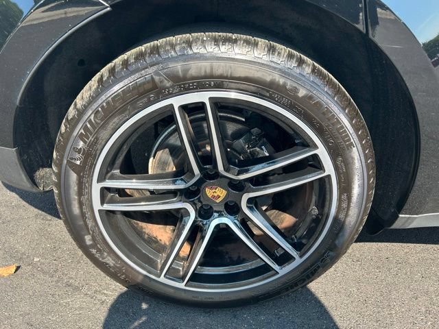 Used 2021 Porsche Macan AWD/4WD image 36