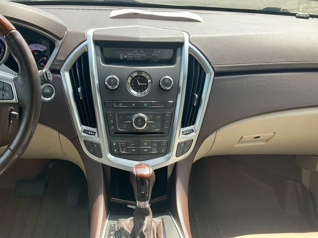 Used 2011 Cadillac SRX Luxury FWD image 22