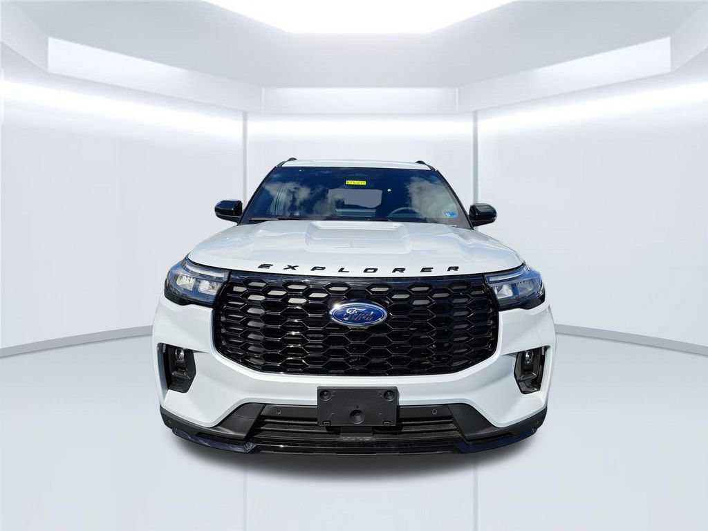 New 2026 Ford Explorer ST-Line w/ ST-Line Street Pack AWD/4WD image 8