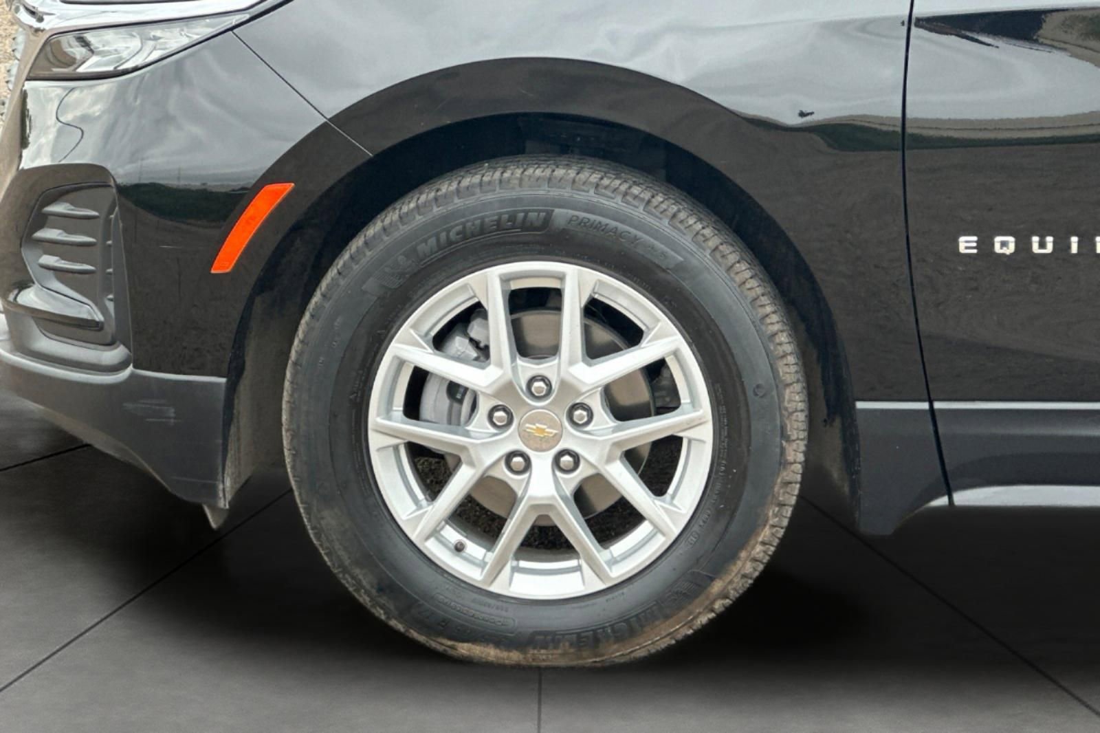Used 2024 Chevrolet Equinox LS w/ LPO, Floor Liner Package FWD image 31