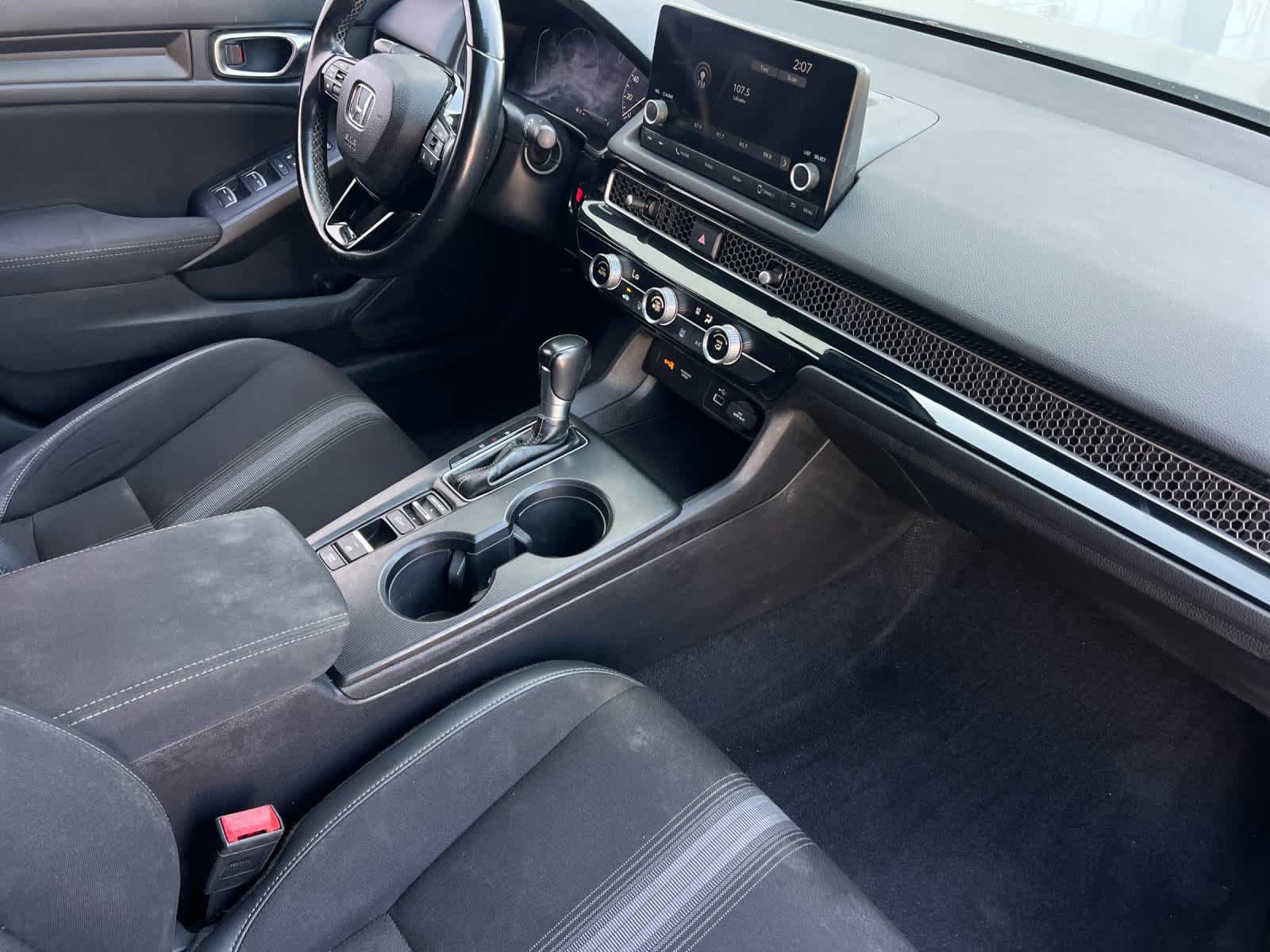 Used 2022 Honda Civic Sport image 16