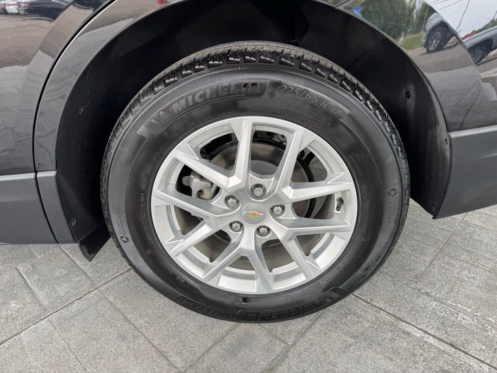 Used 2024 Chevrolet Equinox LS image 4