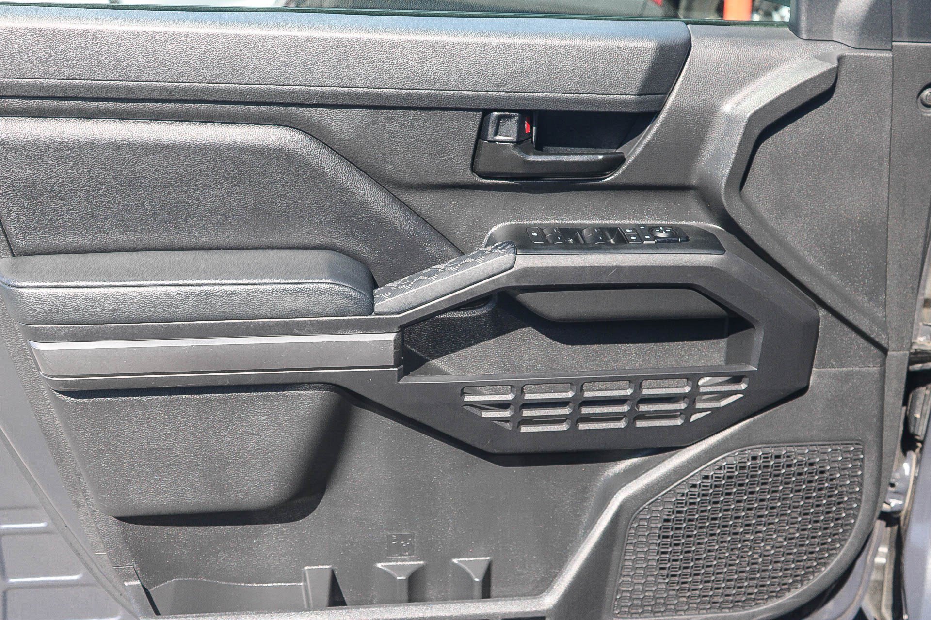 Certified 2024 Toyota Tacoma SR5 RWD image 21