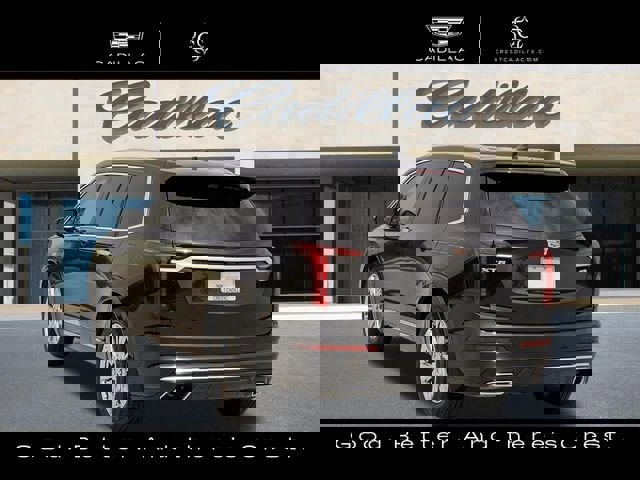 Used 2022 Cadillac XT6 Premium Luxury w/ Technology Package image 7