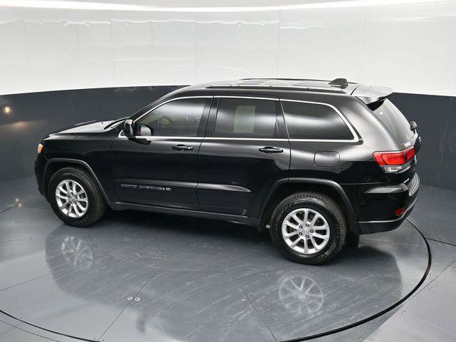 Certified 2022 Jeep Grand Cherokee Laredo E AWD/4WD image 46