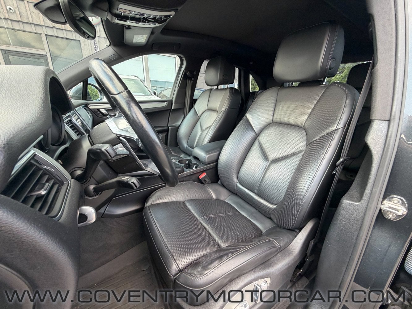 Used 2017 Porsche Macan S AWD/4WD image 27
