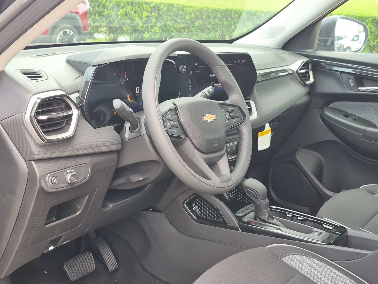 New 2026 Chevrolet TrailBlazer LS w/ LS Confidence Package FWD image 9