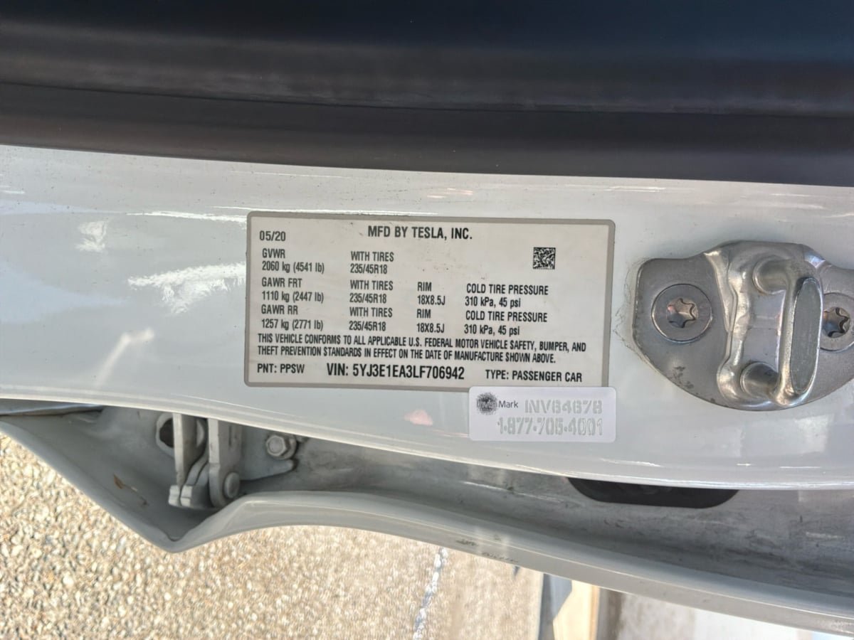 Used 2020 Tesla Model 3 Standard Range Plus RWD image 22