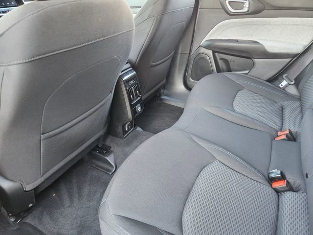 Used 2025 Jeep Compass Sport image 27