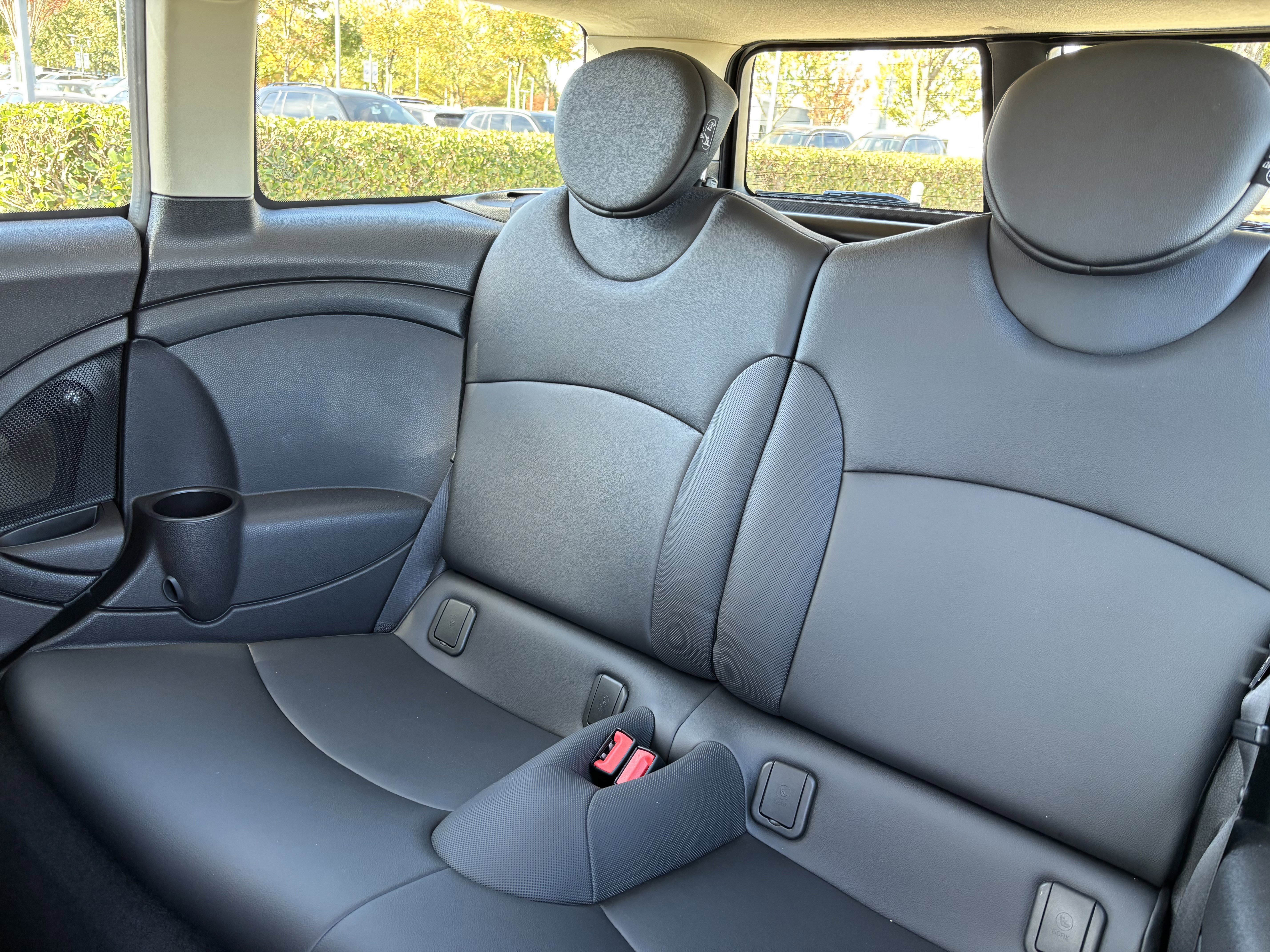 Used 2012 MINI Cooper Clubman image 32