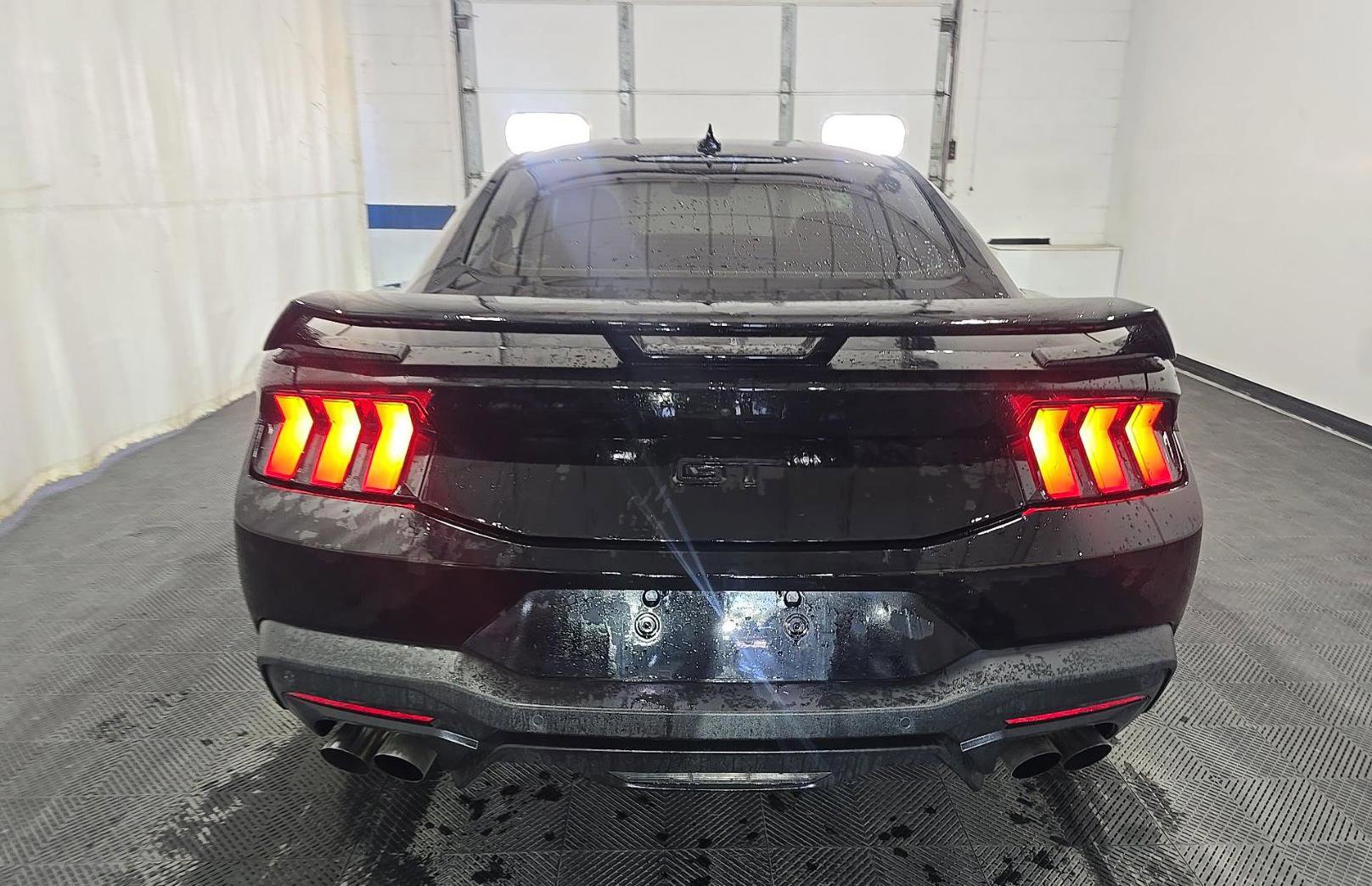 Used 2024 Ford Mustang GT Premium w/ GT Performance Package RWD image 5