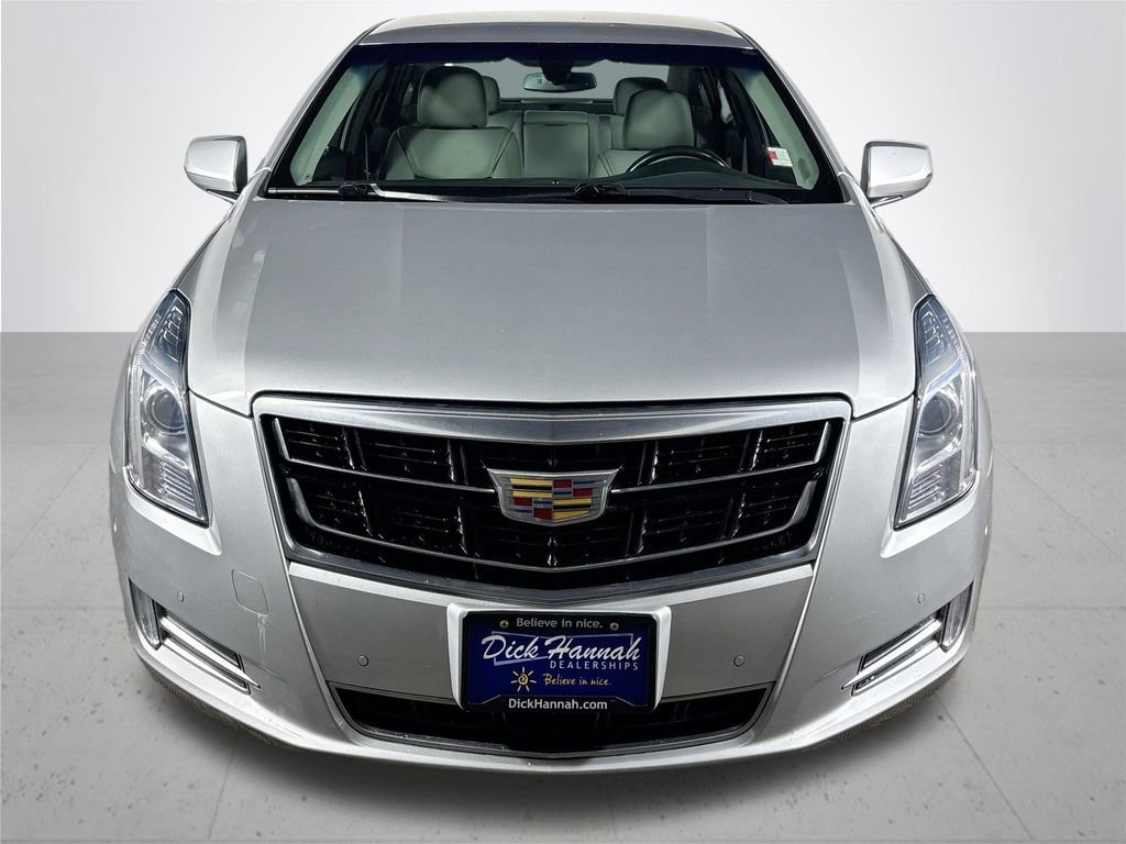 Used 2017 Cadillac XTS Luxury image 3
