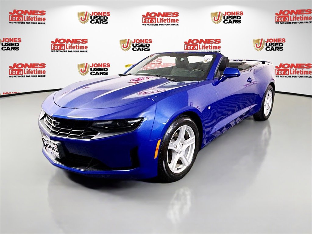 Used 2023 Chevrolet Camaro LT w/ Technology Package image 15