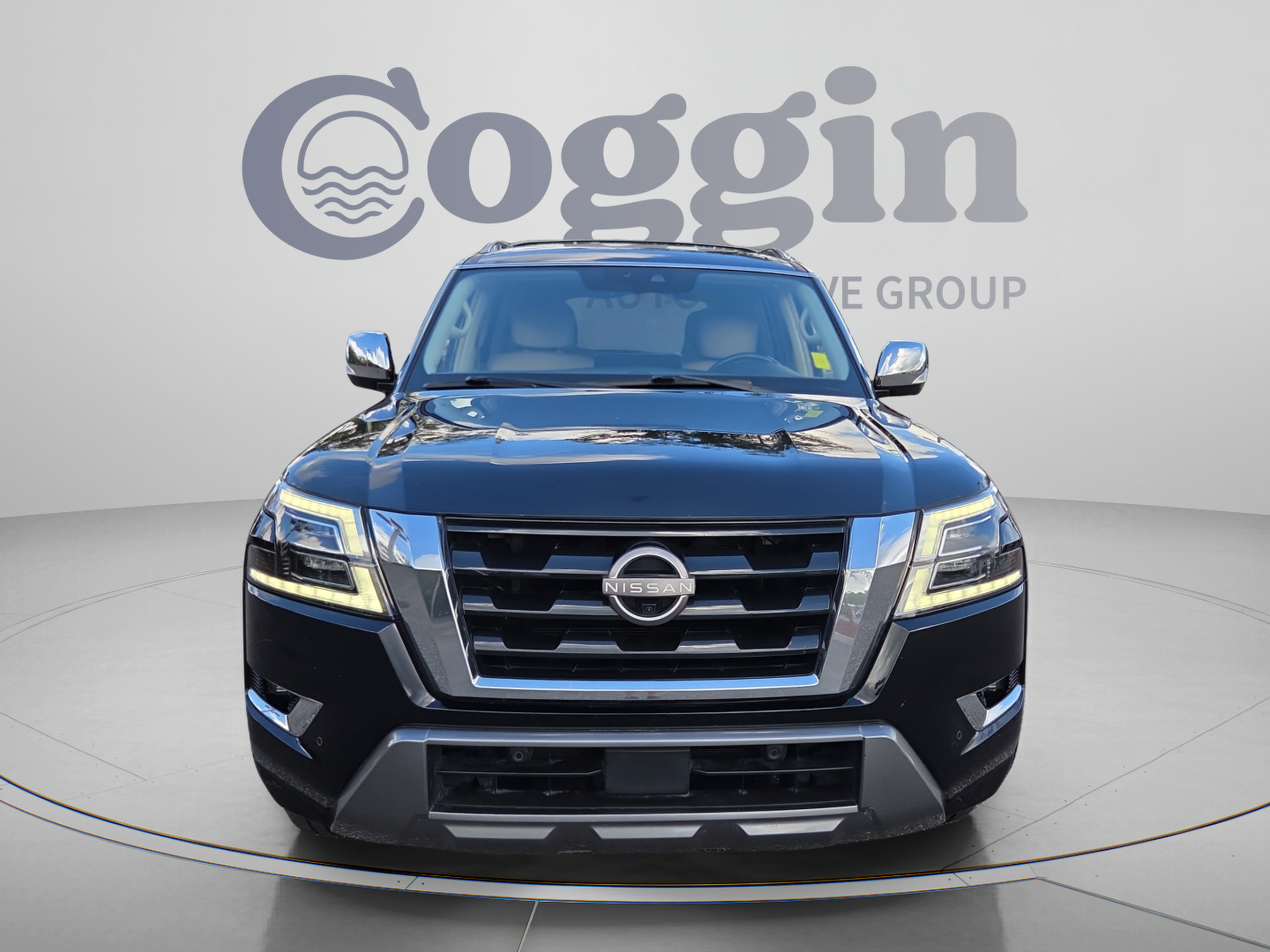 Used 2022 Nissan Armada Platinum w/ Captain's Chairs Package RWD image 8