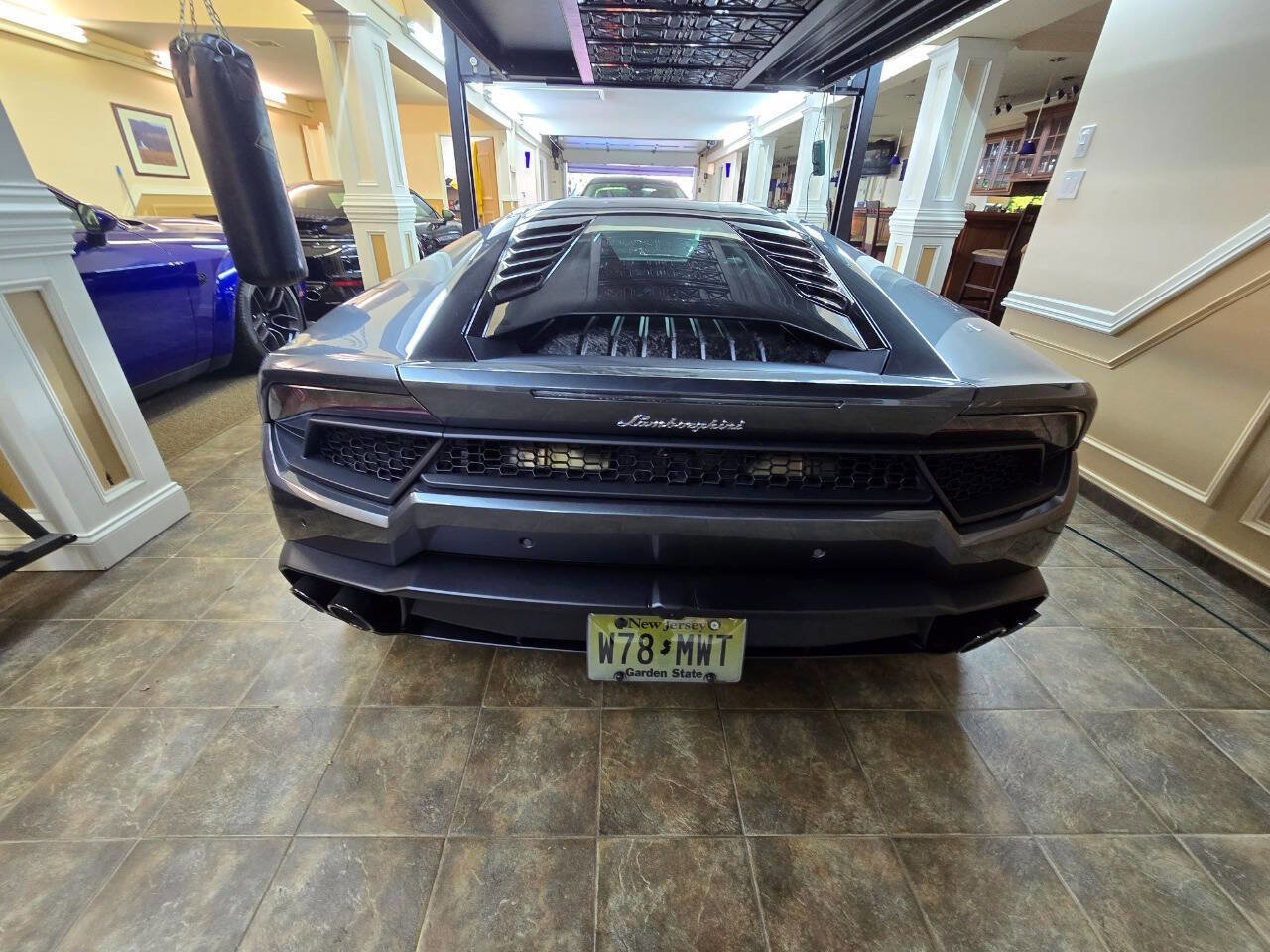 Used 2018 Lamborghini Huracan LP 580-2 RWD image 10