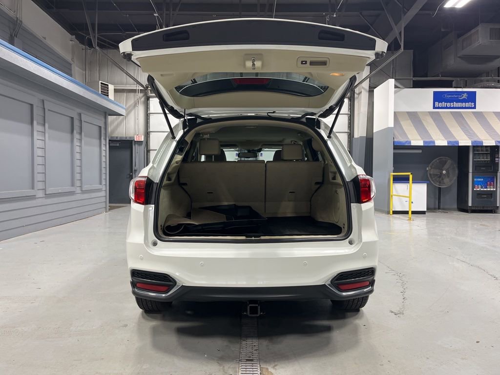 Used 2016 Acura RDX AWD w/ Advance Package image 12