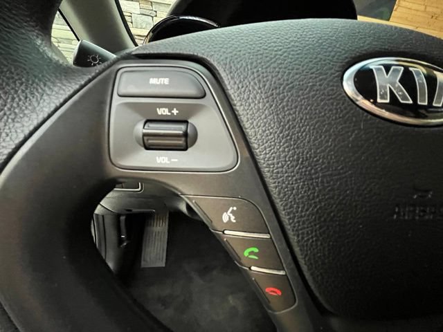 Used 2017 Kia Forte LX FWD image 24