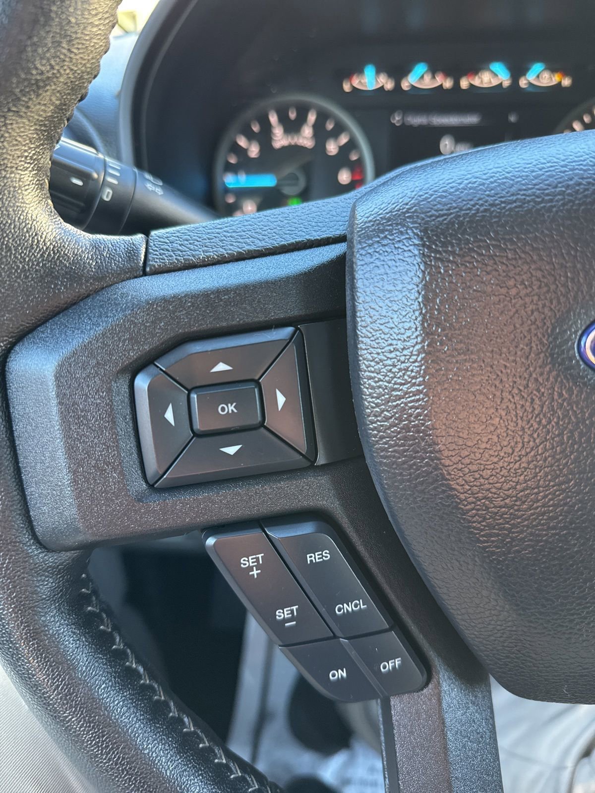 Used 2018 Ford F150 XLT w/ Equipment Group 302A Luxury image 10