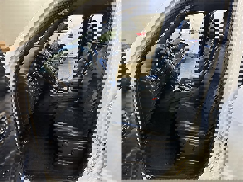 Used 2017 Jeep Grand Cherokee Altitude image 13