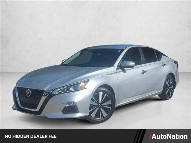 Used 2022 Nissan Altima 2.5 SV