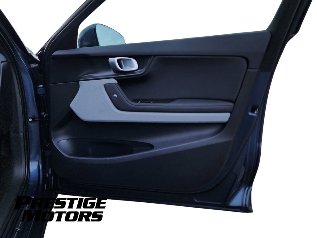 Used 2023 Polestar Polestar 2 w/ Pilot Pack image 28