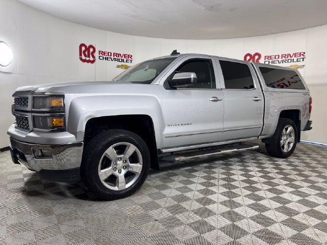 Used 2015 Chevrolet Silverado 1500 LTZ AWD/4WD image 3