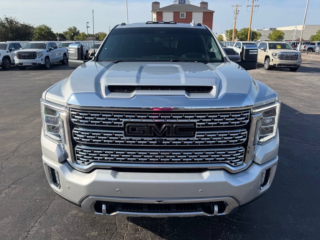 Used 2021 GMC Sierra 3500 Denali w/ Denali Ultimate Package AWD/4WD image 8