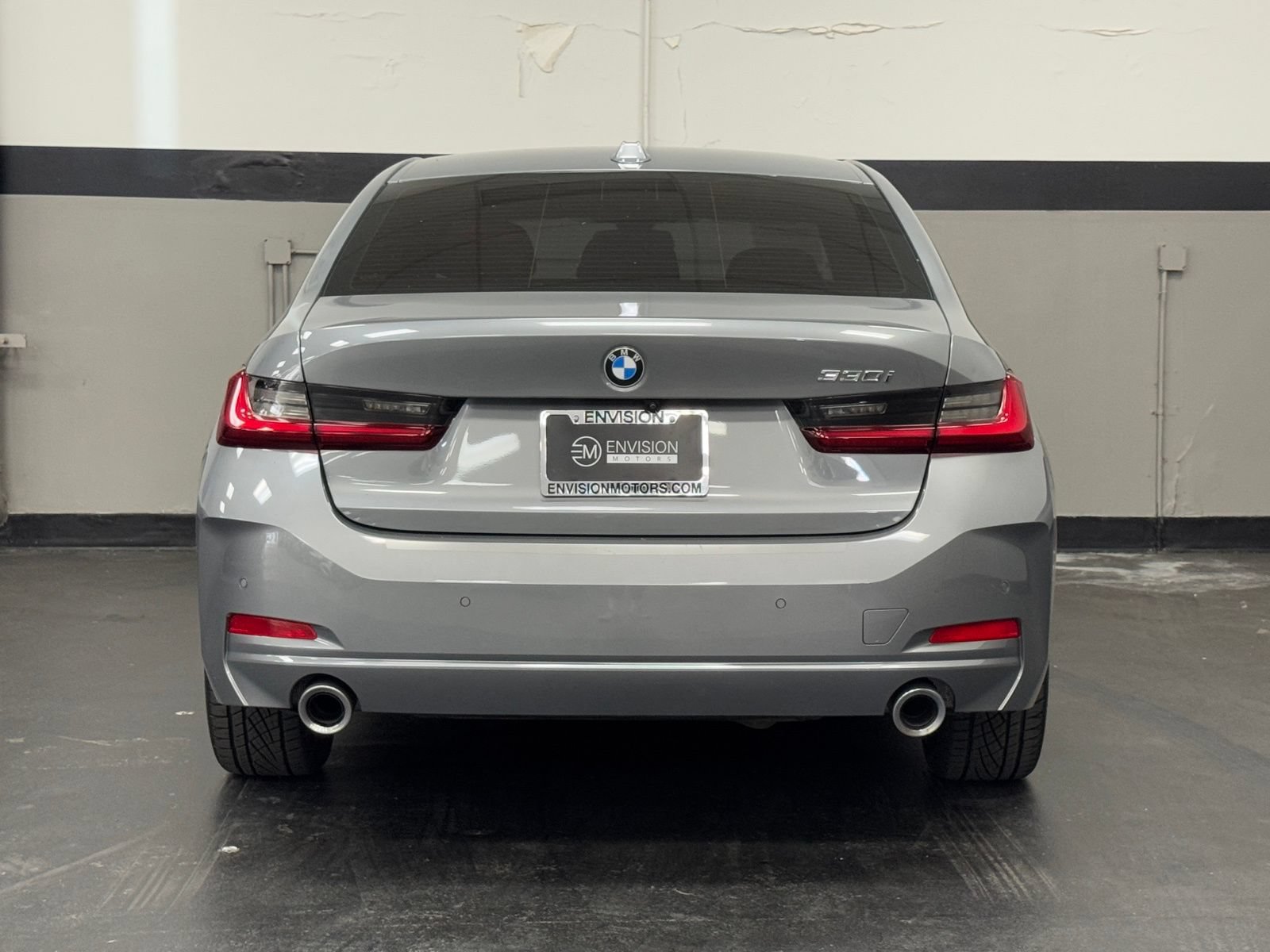 Used 2023 BMW 330i Sedan w/ Driving Assistance Package RWD image 11