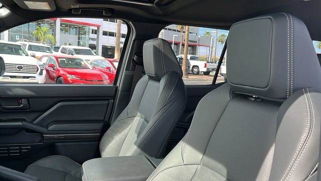New 2026 Toyota 4Runner TRD Off-Road Premium AWD/4WD image 15