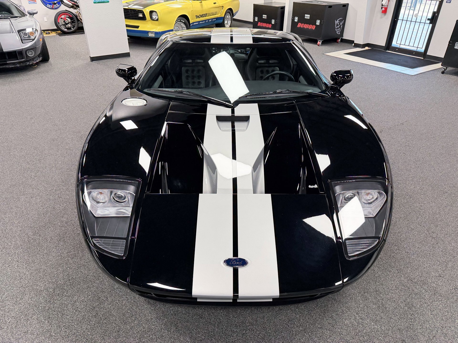 Used 2005 Ford GT image 40