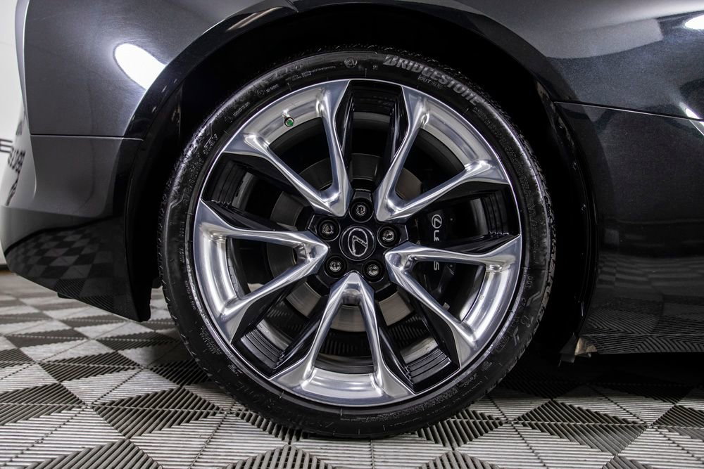 Used 2018 Lexus LC 500 Coupe image 42